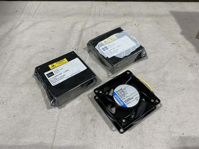 (4) Ultra Electronics 206-800011-000 Axial Fans (4) Ultra Electronics 206-800011-000 Axial Fans