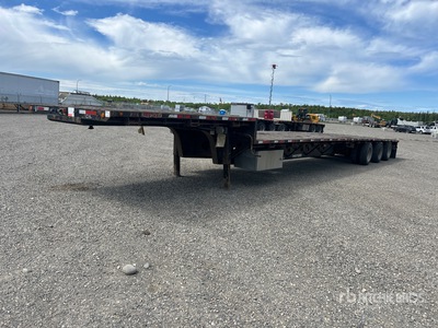 2007 Doepker 53 ft Tri/A Step Deck Trailer