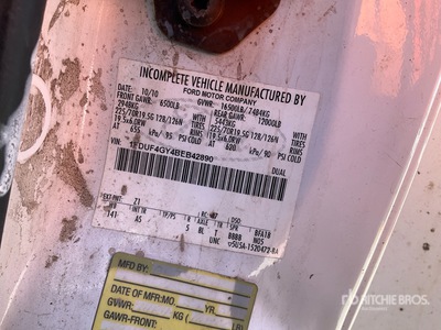 Altec on 2011 Ford F-450 4x2 Bucket Truck (Inoperable)