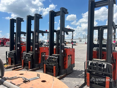 2017 Toyota 9BDRU15 3000 lb Schubmaststapler
