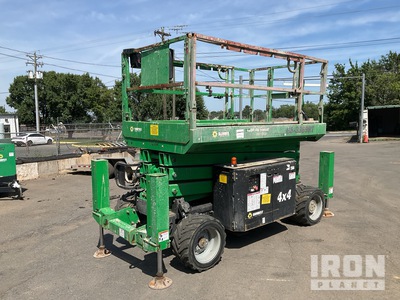 2015 Genie GS-3369RT Dual Fuel Scissor Lift