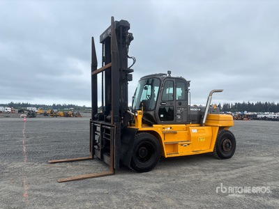 2018 Hyundai 160D-9 36000 lb Chariot élévateur à bandage pneumatique