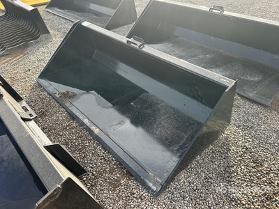 Kit Containers QT-DB-S78 78 in Pala para Minicargadora (Unused)