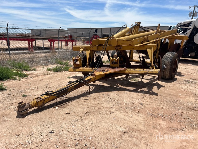 2000 Remco MCW12 101 in Offset Disc Ripper