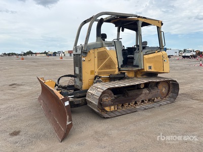 2017 John Deere 650KLGP جرافة مجنزرة