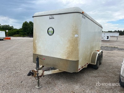 2014 CM CMC5240-1400252 14 ft T/A Enclosed Trailer