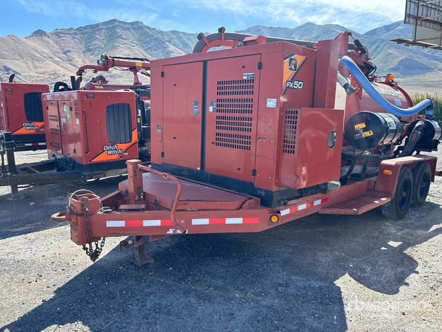 2015 Ditch Witch T18S 800 gal T/A Vacuum Excavation Unit