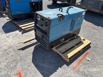 2005 Miller Trailblazer 302 Skid-Mounted Multi-Process Engine Driven Welder