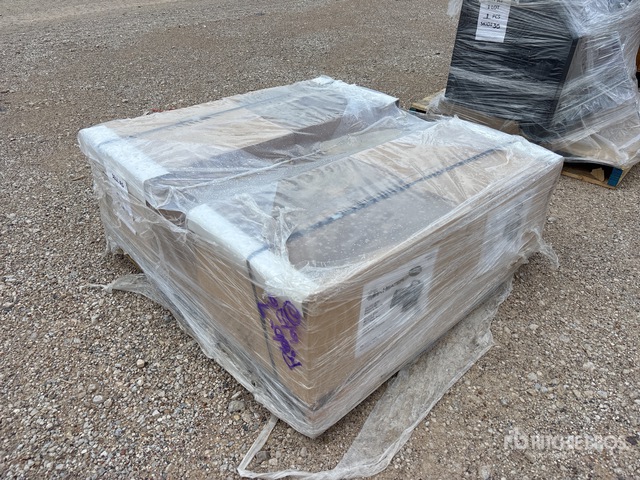 Quantity of (4) Mr. Heater 60,000 BTU Space Heater
