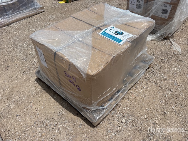 Quantity of (2) Makita Mac5200 Electric 5 gal Air Compressor
