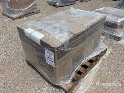 Quantity of (2) 18 BTU Window Air Conditioning Units その他 - 店舗 & 倉庫