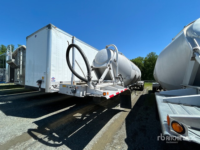 2001 Polar T/A Pneumatic Bulk Trailer