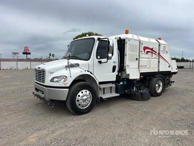 SweepRite S3 on 2022 Freightliner M2 106 Sweeper Truck