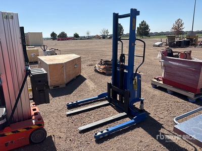 Blue Giant XPS-22-62 2200 lb Pallet Jack