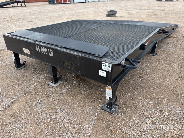 25 ft Floor Ramp (Unused)