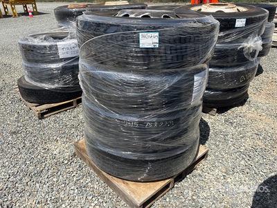 Quantity of (4) 295/75R22.5 を見 Tires