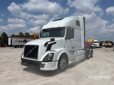 2018 Volvo 6x4 Cabeza Tractora Cabina Dormitorio