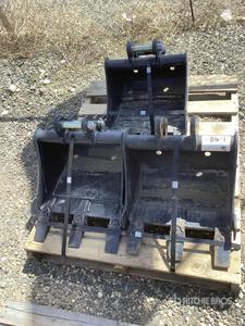 Quantity of (3) 17 in Digging Mini Excavator Bucket - Fits Yanmar