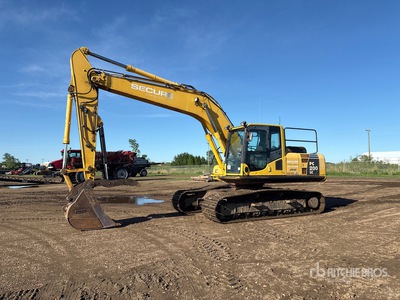 2012 Komatsu PC200LC-8 油圧ショベル
