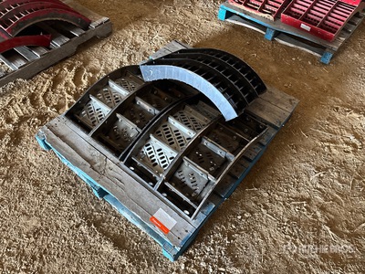 Quantity of (3) Combine Concave