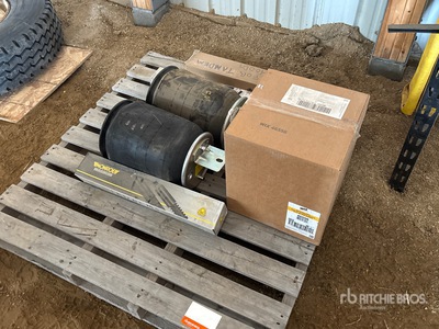 Quantity of International 9400i Grain Truck Parts