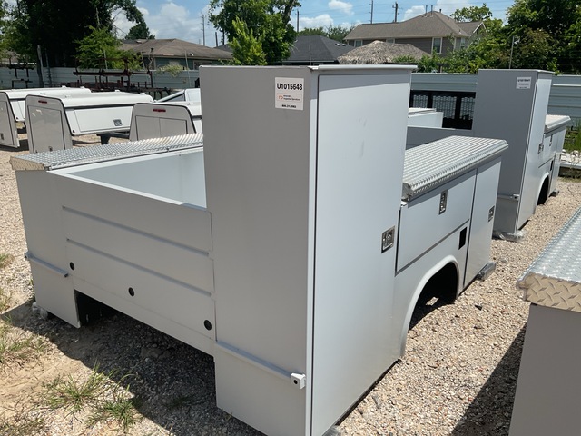 Reading CLS108DRP1EA015555 Utility Body (Unused)
