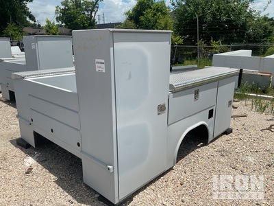 READING CLS108DRP1EA015555 utility body (Unused)