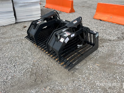 Stout HD72-3 72 in Skid Steer Grapple Bucket