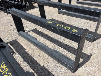 All-Star Skid Steer Attachment Mounting Plate (Unused)