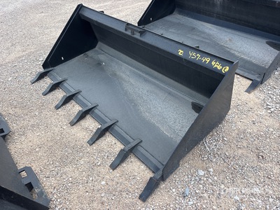 72 in Low Pro w/Teeth Skid Steer Bucket (Unused)