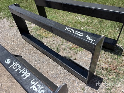 All-Star Skid Steer Attachment Mounting Plate (Unused)