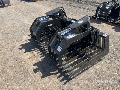 Stout HD72-3 72 in Chwytak do miniładowarki (Unused)