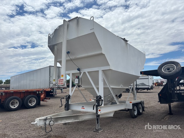T/A Cement Silo Trailer