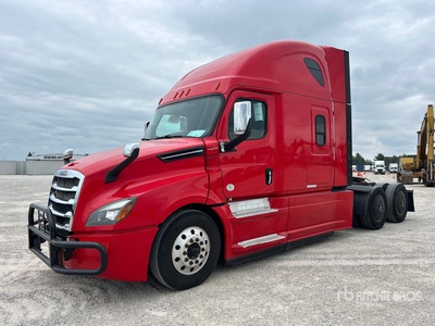 2020 Freightliner Cascadia 126 6x4 T/A Slaapcabine Trekker