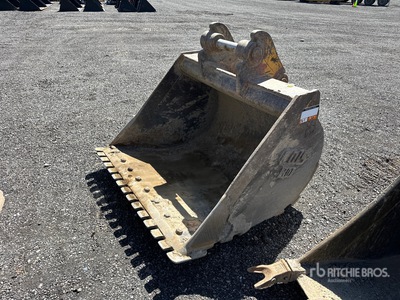 CWS 52 in Cleanup Godet de pelleteuse - Fits Komatsu PC138