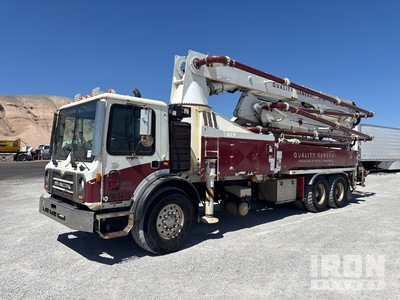 2018 KCP KCP40ZX5170 35 m on 2018 Mack MRU 600 6x4 6x4 Concrete Pump Truck