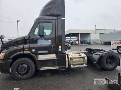 2017 Freightliner Cascadia 113 Tracteur routier