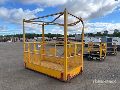2025 J.P. Plante S10004H 1000 lb 8 ft x 4 ft, 1000 lb Capacity マンバスケット