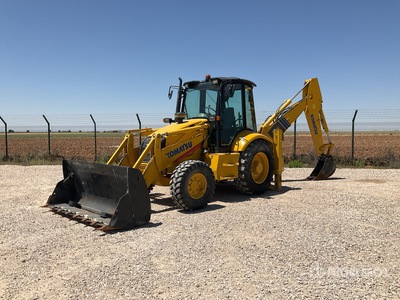 2004 Komatsu WB93R-2 4x4 Chargeuse-pelleteuse