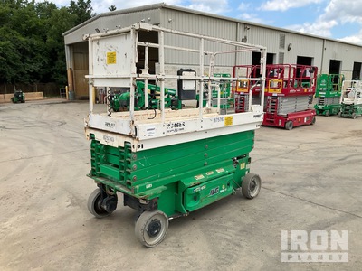 2016 JLG 2646ES Electric シザーリフト