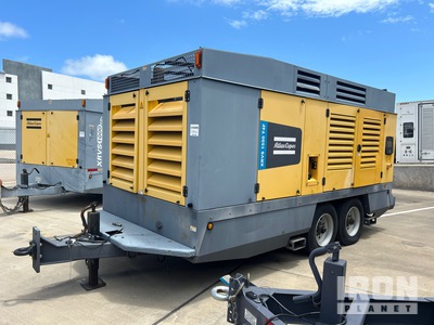 Atlas Copco XRVS 1550 38.2 m3/min Mobile 908 L Air Compressor (Inoperable)