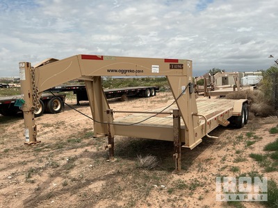 2012 Abu 24 ft T/A Gooseneck Oplegger