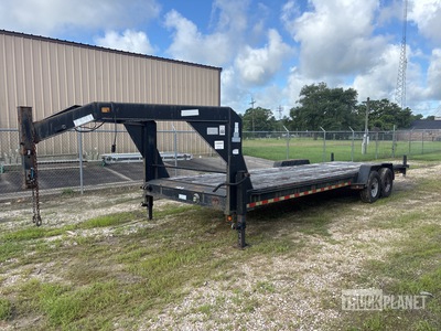 2012 24 ft T/A Gooseneck Utility Trailer