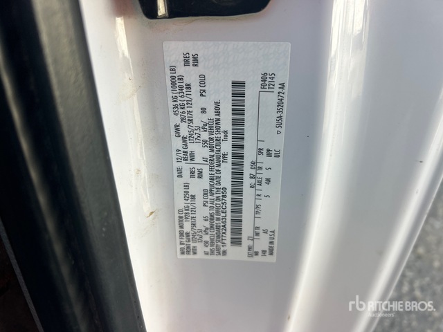 2020 Ford F-250 XL 4x2 Extended Cab Pickup