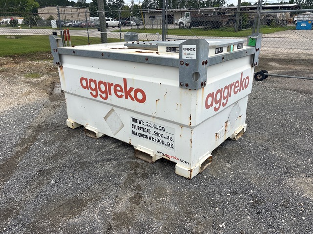 2013 Western 30TCG 793 gal Skid Mounted Steel Diesel Fuel Tank 2013 Western 30TCG 793 gal Skid Mounted Steel Diesel Fuel Tank
