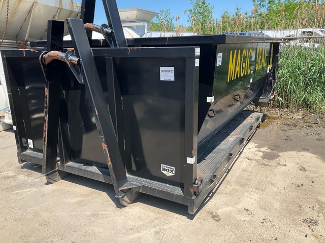 Bucks Strong Box 12 ft Roll-Off Flatbed Body