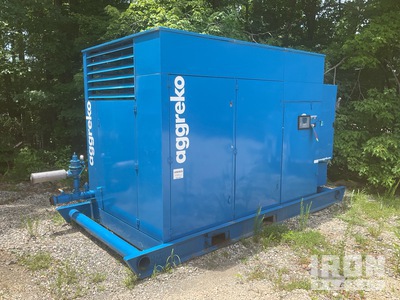 2012 (unverified) Ingersoll-Rand 800 cfm Skid-Mounted Air Compressor (Inoperable)