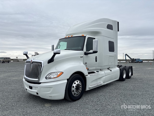 2020 International LT625 6x4 T/A Sleeper Truck Tractor