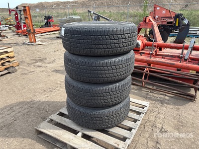 275/65R18 Tires