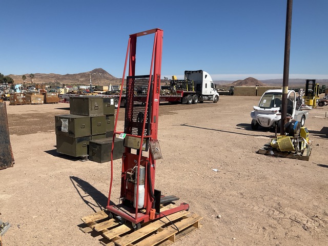 Wesco Stacker